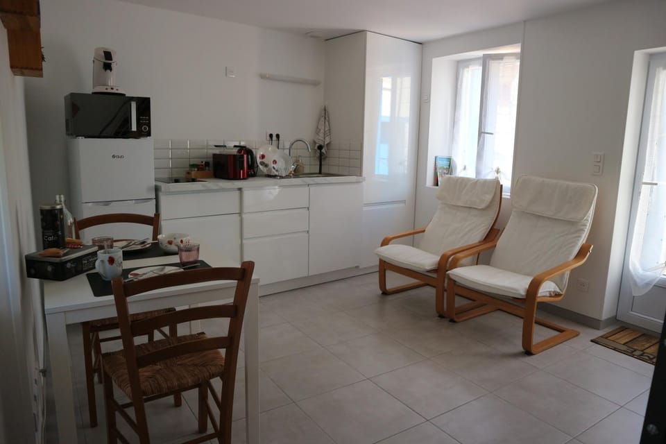 Petite Venise du Gâtinais - T2 avec jardin House in Centre-Val de Loire