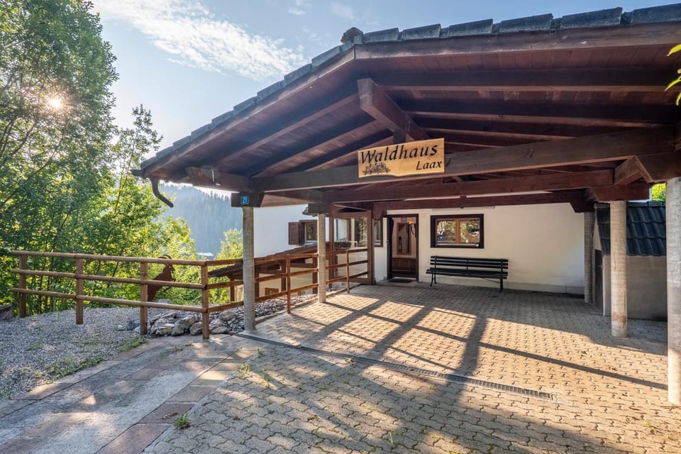 Property building, Facade/entrance, View (from property/room), Parking