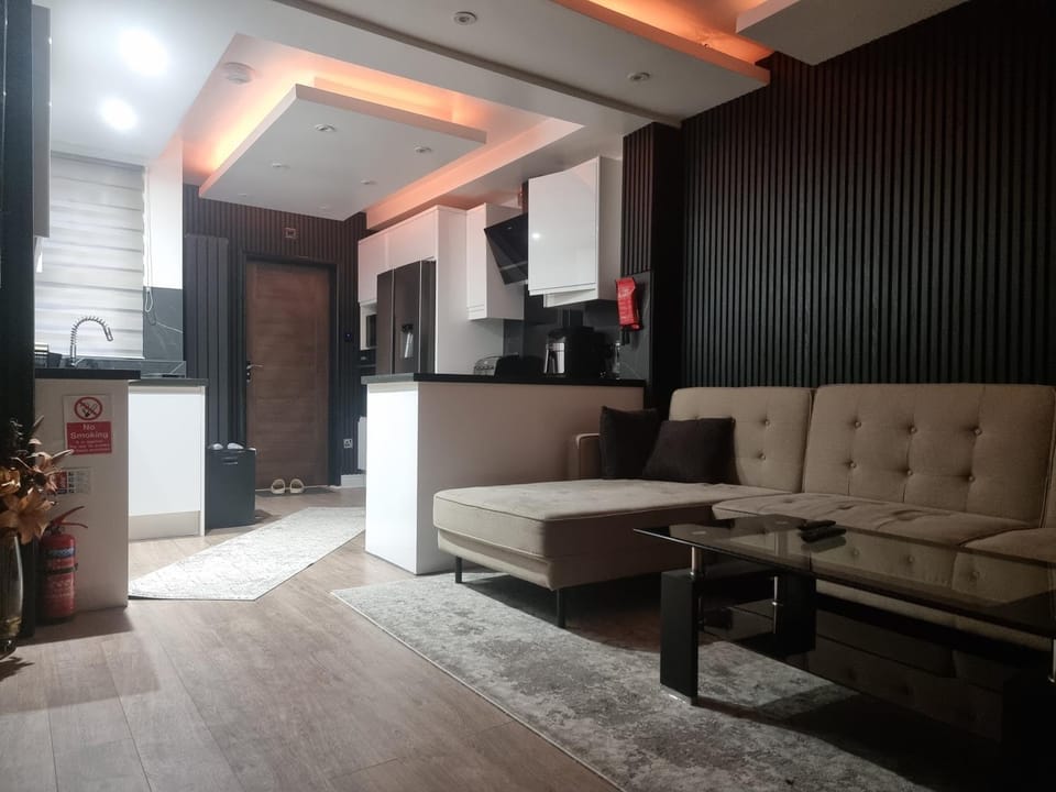 Uniq 3 Bedroom House in central Watford ,15min to London Euston , close to Harry Potter House in Watford