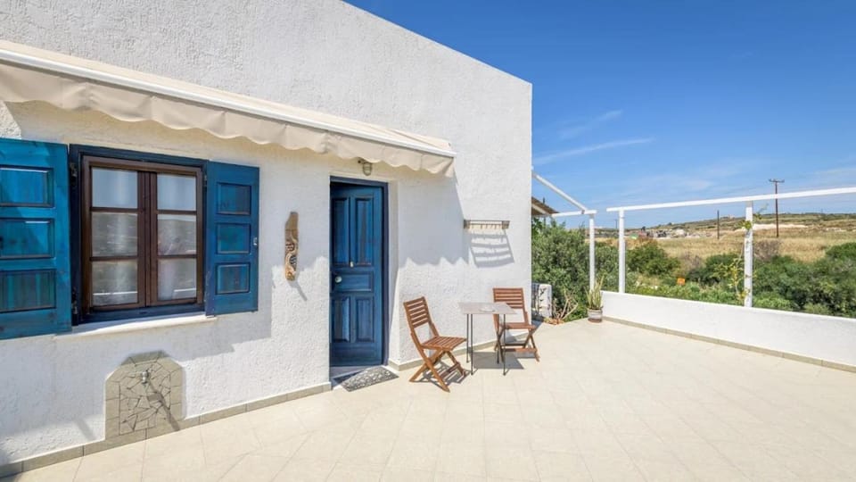 Patio, Natural landscape, View (from property/room), Balcony/Terrace
