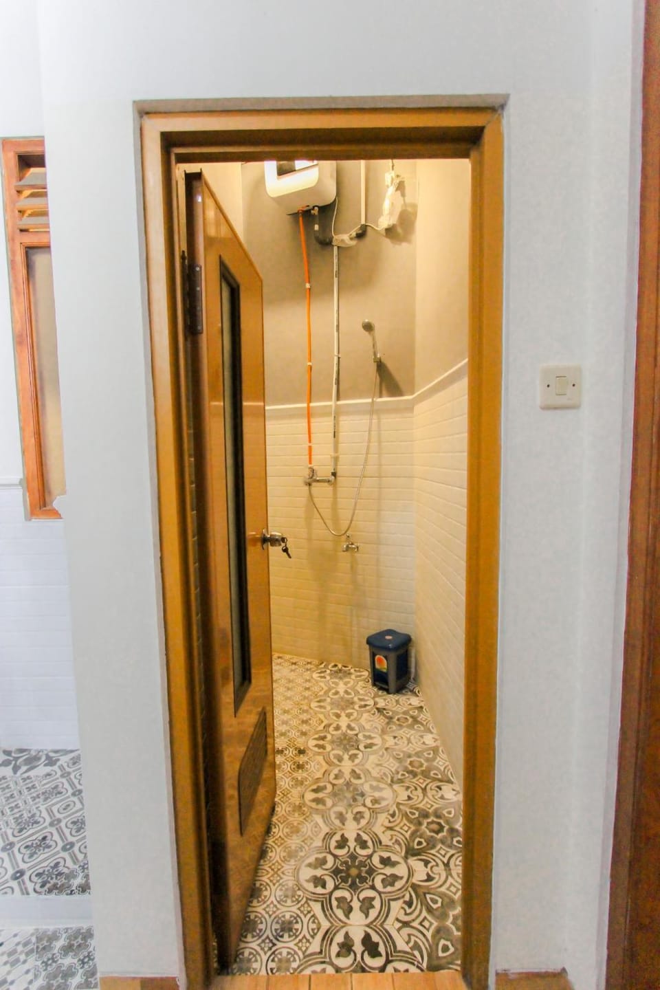 Shower, Bathroom