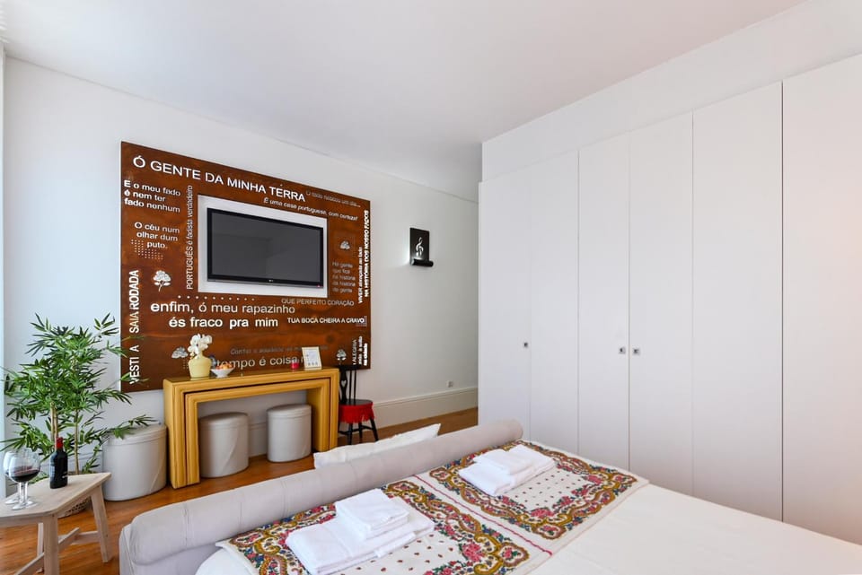 TV and multimedia, Bedroom