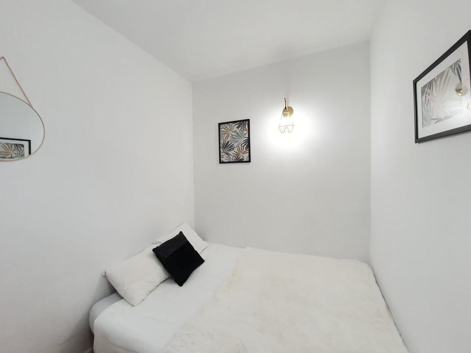 Redłowskie mieszkanie Apartment in Pomeranian Voivodeship
