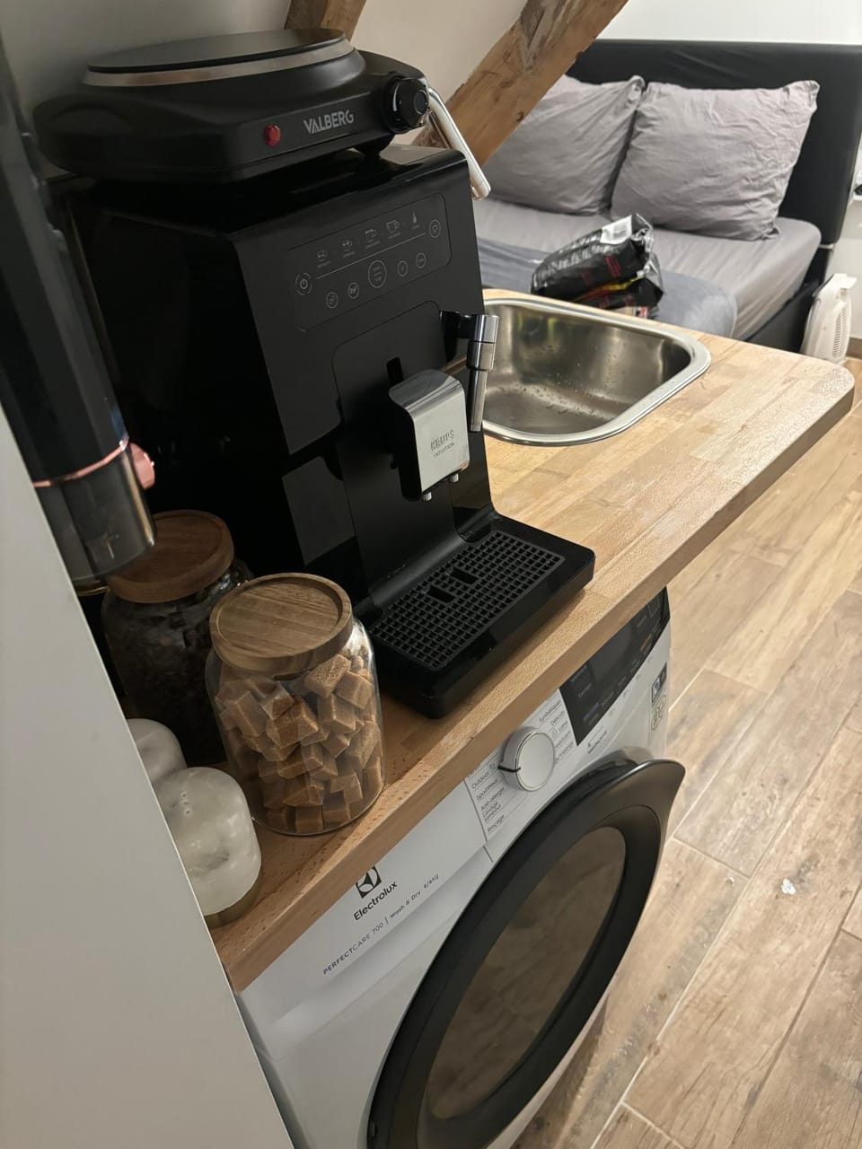 Petit studio a proximité des Galeries Lafayette Apartment in Paris