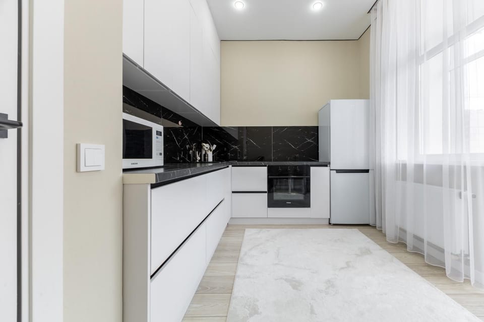 Kitchen or kitchenette, oven, stove
