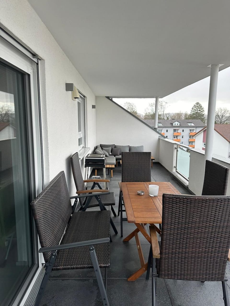 3,5 Zimmer Wohnung im fünften Stock eines Neubau Apartment in Baden-Württemberg