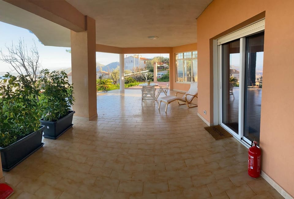 Property building, Patio, Patio