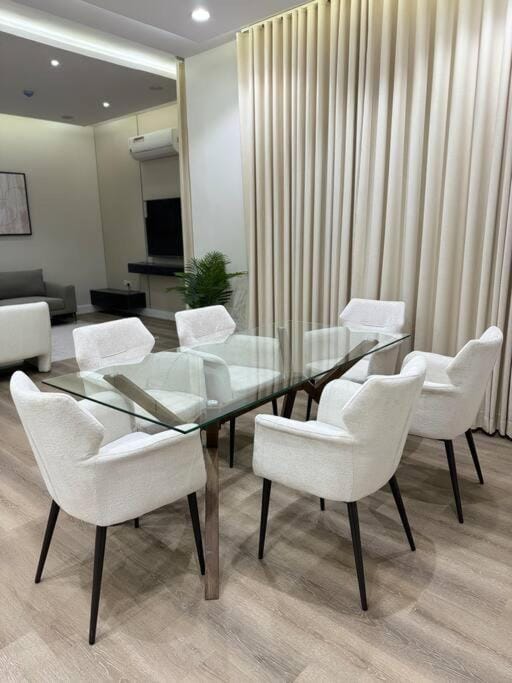 شقه جميله بغرفتين نوم Apartment in Riyadh