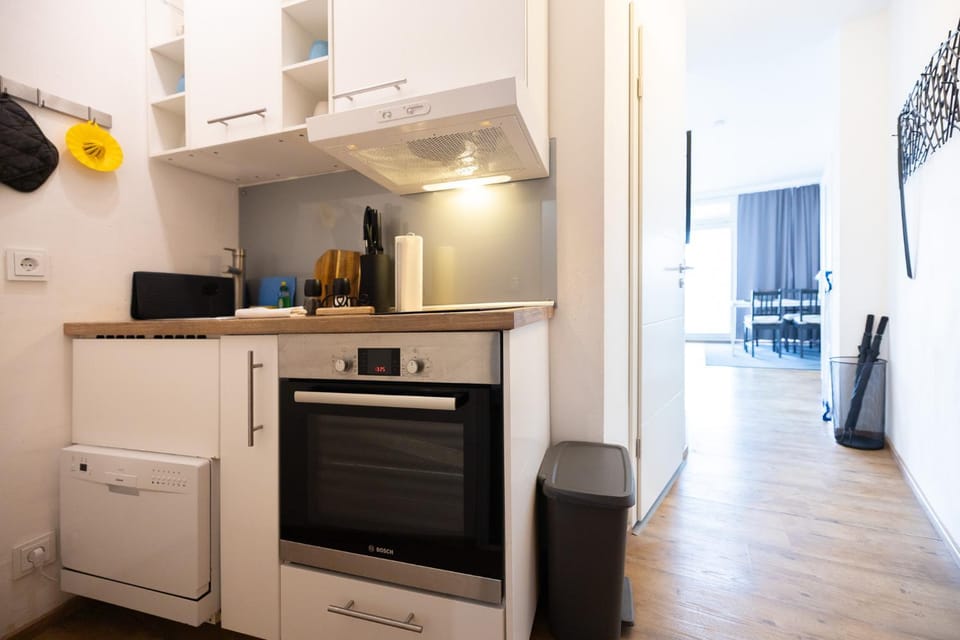 Kitchen or kitchenette, kitchen