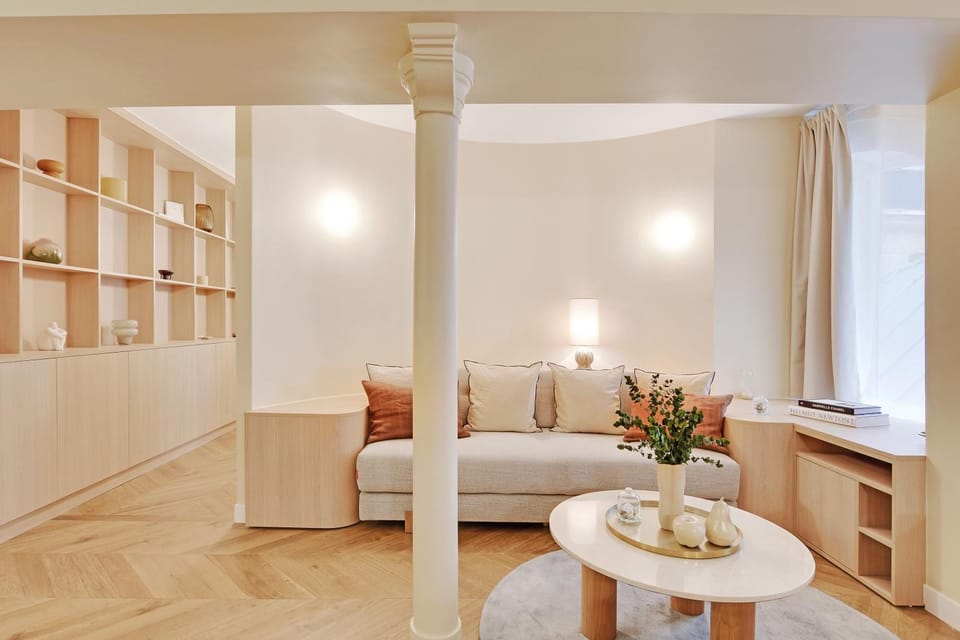 Living room, Lounge or bar