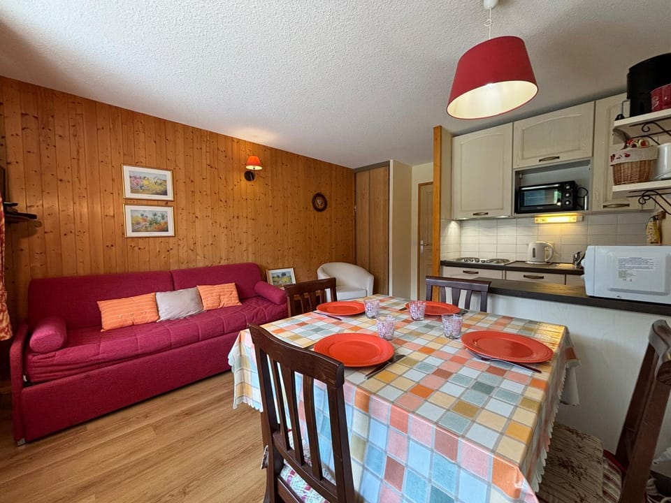 Résidence Atrey 403 Clés Blanches Courchevel Apartment in Les Allues