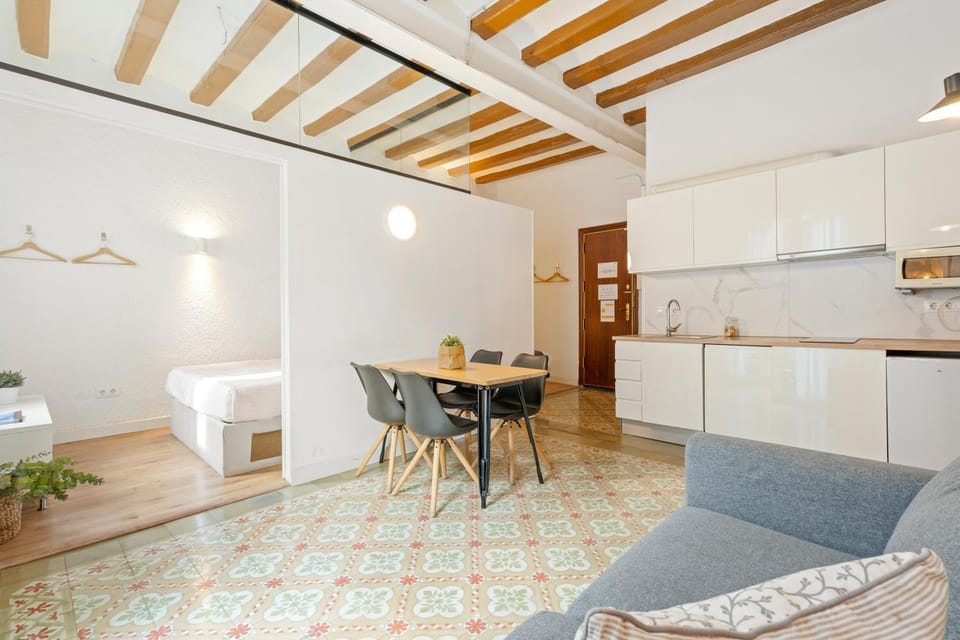 Kitchen or kitchenette, Living room