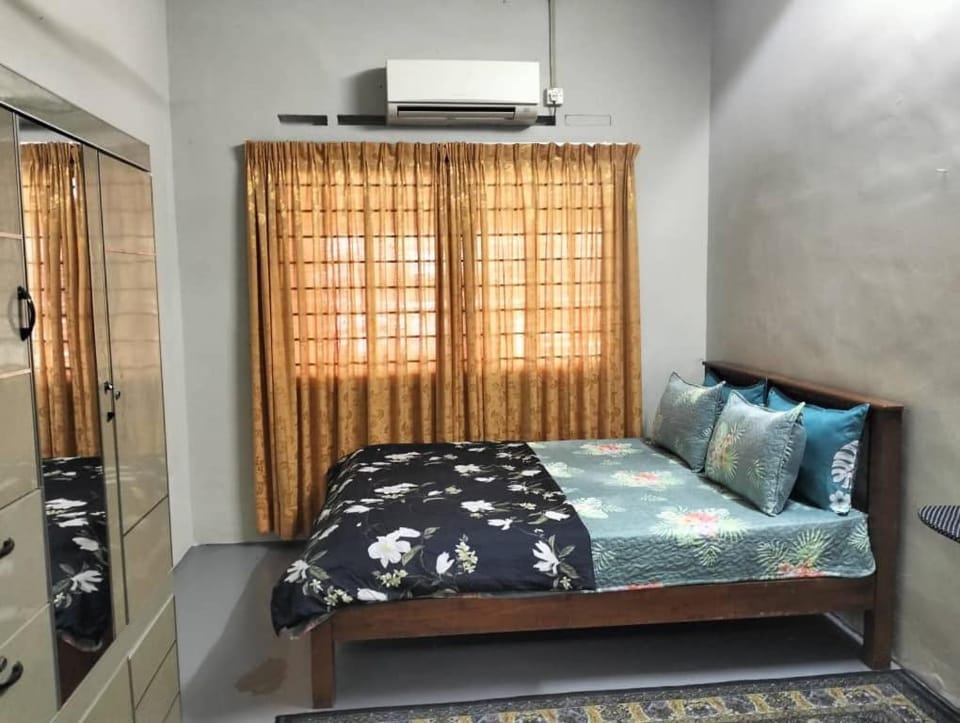 Harraz Homestay Gebeng OnlyMuslim House in Terengganu, Malaysia