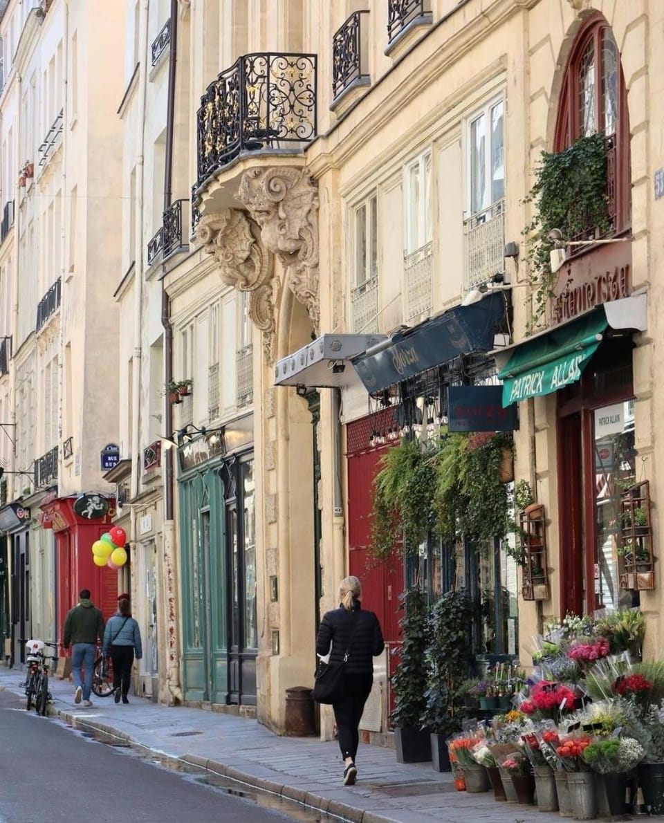 Appartement île Saint-Louis Apartment in Paris