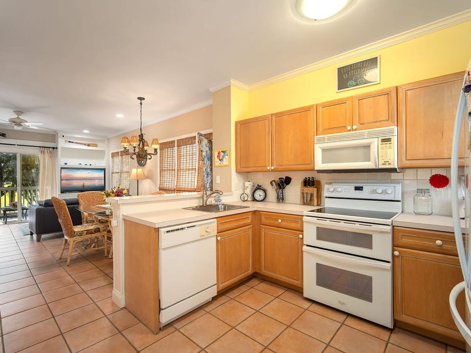 Doc`s Paradise House in Stock Island