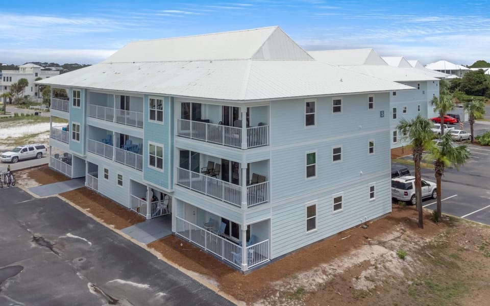 Aqua Bella by Oversee 30A Apartment in South Walton County
