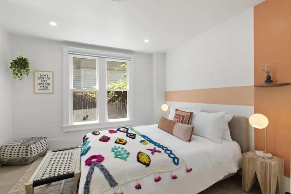5BD Home with outdoor space in Little Italy House in San Diego
