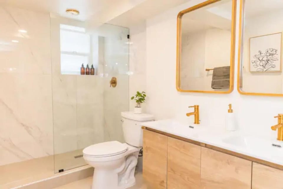 Lovely Studio in the Heart of Little Italy House in San Diego