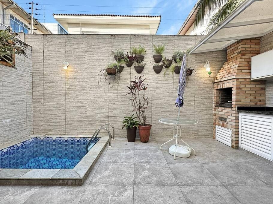 Day, BBQ facilities, Swimming pool