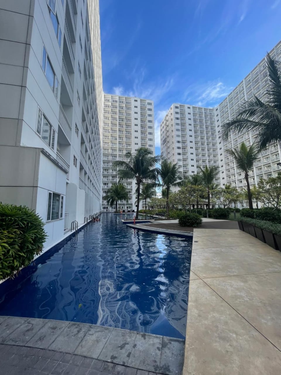 Shore Residence Direct Pool Access MOA Complex Apartment hotel in Pasay