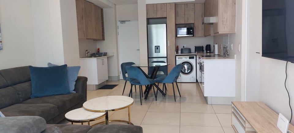 Kitchen or kitchenette, Living room, oven, stove, toaster