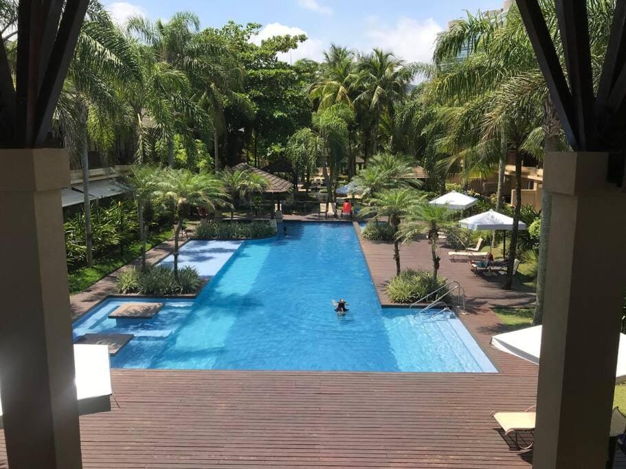 Day, Garden, Pool view, Swimming pool, sunbed