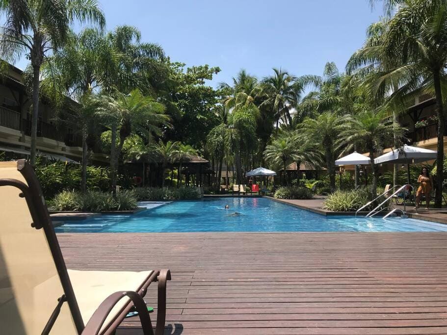 Day, Garden, Garden view, Pool view, Swimming pool, sunbed