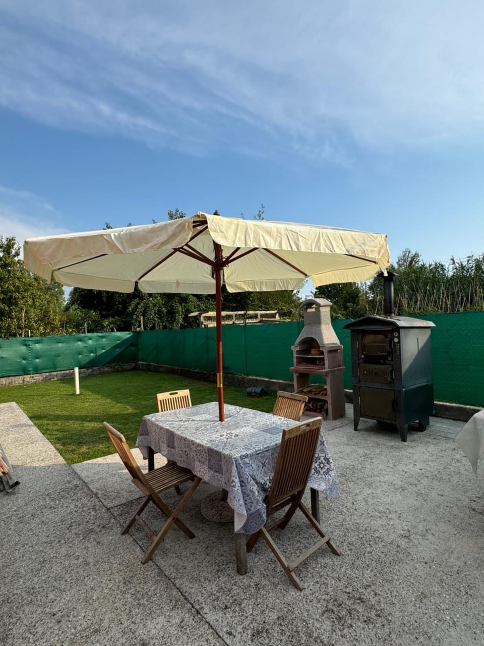 Property building, Garden