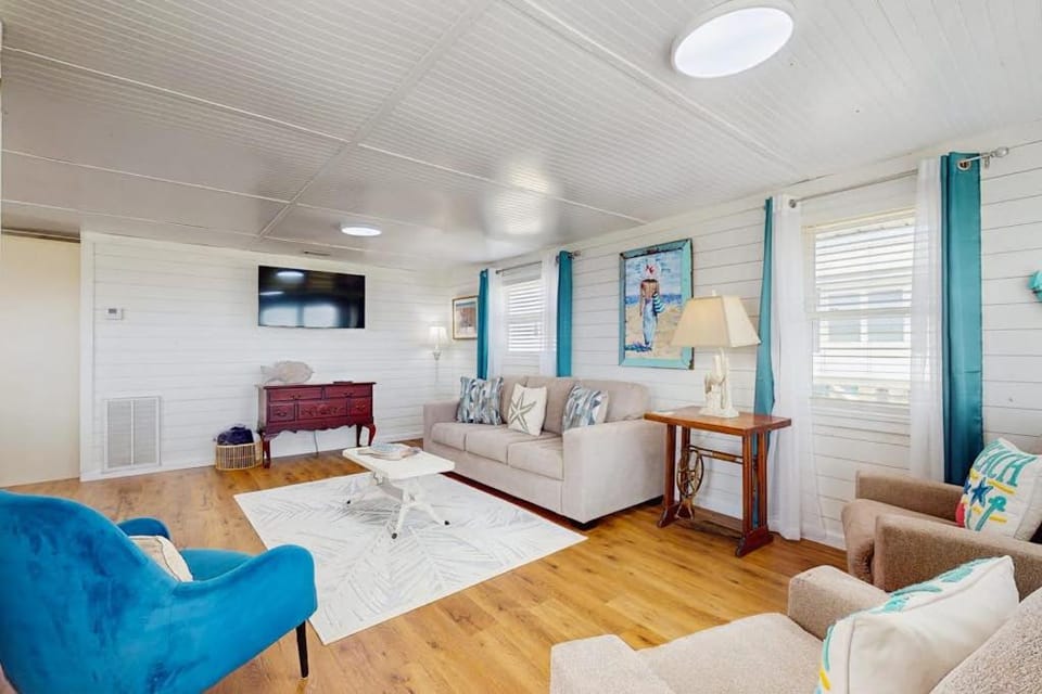 Macs Fish Camp House in Dauphin Island