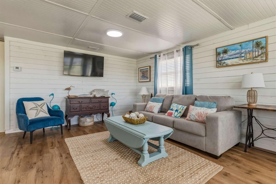 Aristotle's Lantern House in Dauphin Island