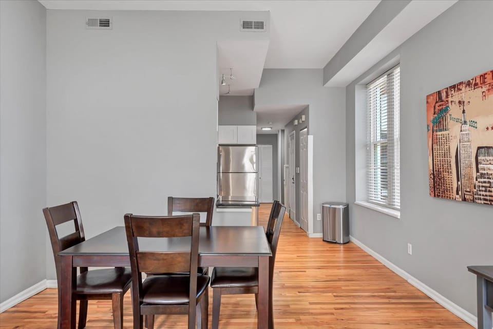 Amazing Recently Rehabbed STL Unit in Prime Soulard Location 713a House in Saint Louis