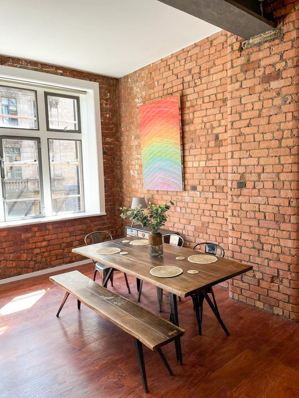 Seating area, Dining area