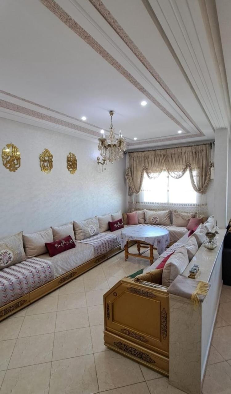 Appartement Calme et Jolie près de l'aéroport Apartment in Fes