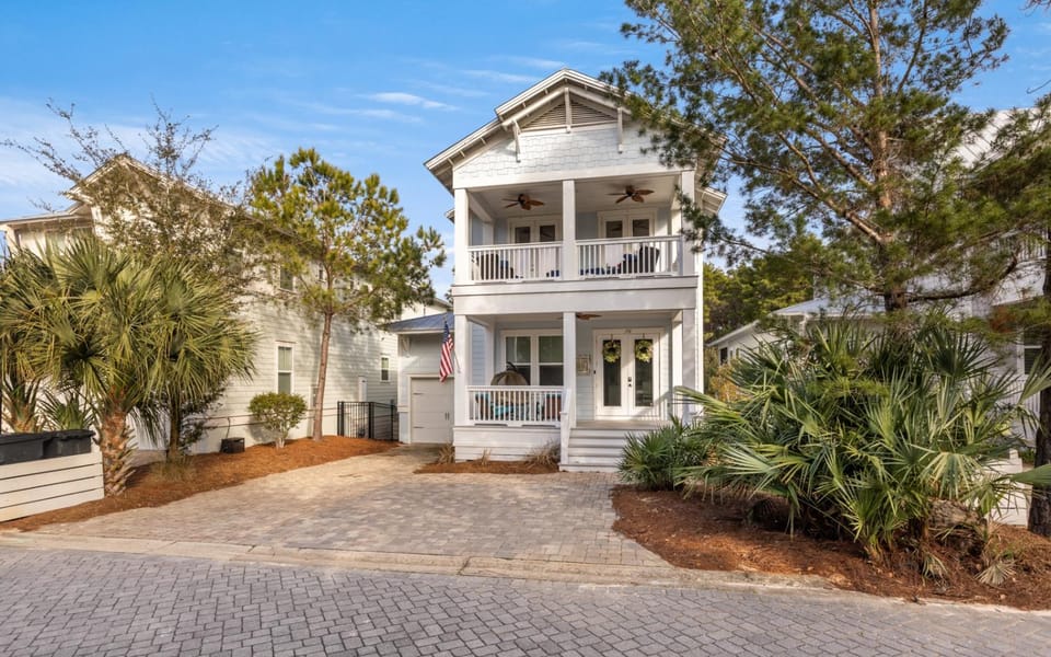 Bluebird Beach House by Oversee 30A House in South Walton County