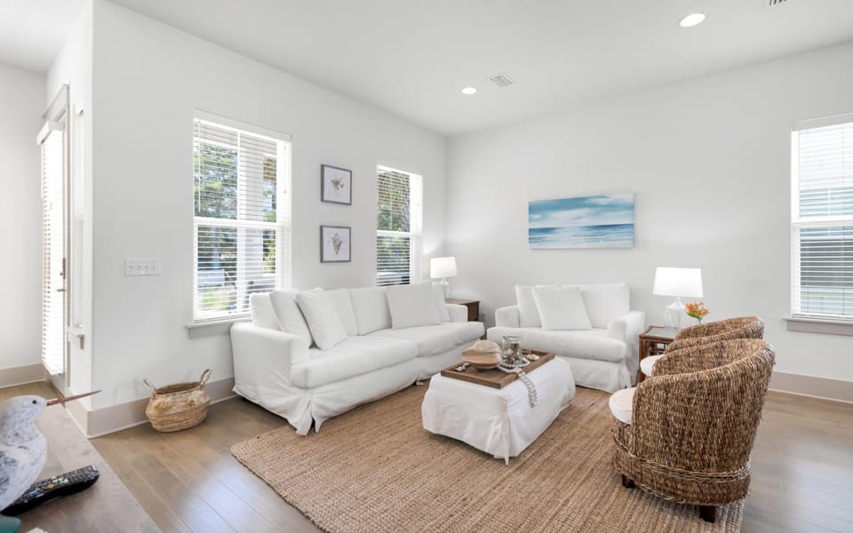 Honeybee By The Sea by Oversee 30A House in South Walton County