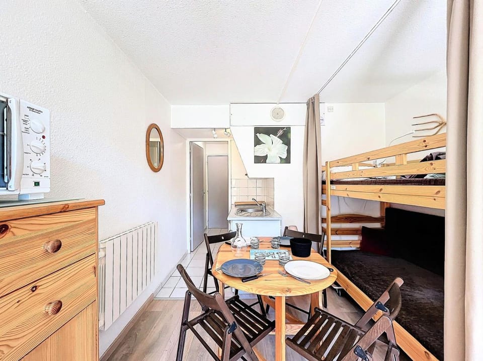 Résidence Soyouz - STUDIO 4 PERSONNES VUE PISTES MAE-6451 Apartment in Villarembert