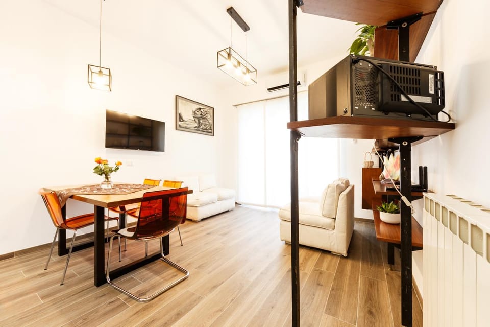 Maison Chic Cornelia - San Pietro Apartment in Rome