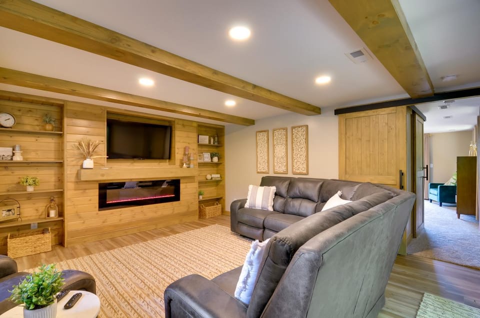 Modern Burkesville Home: 2 Mi to Dale Hollow Lake! House in Tennessee