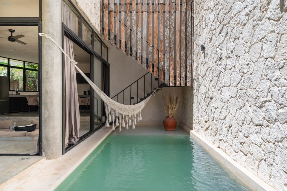Pool view, Swimming pool, Swimming pool