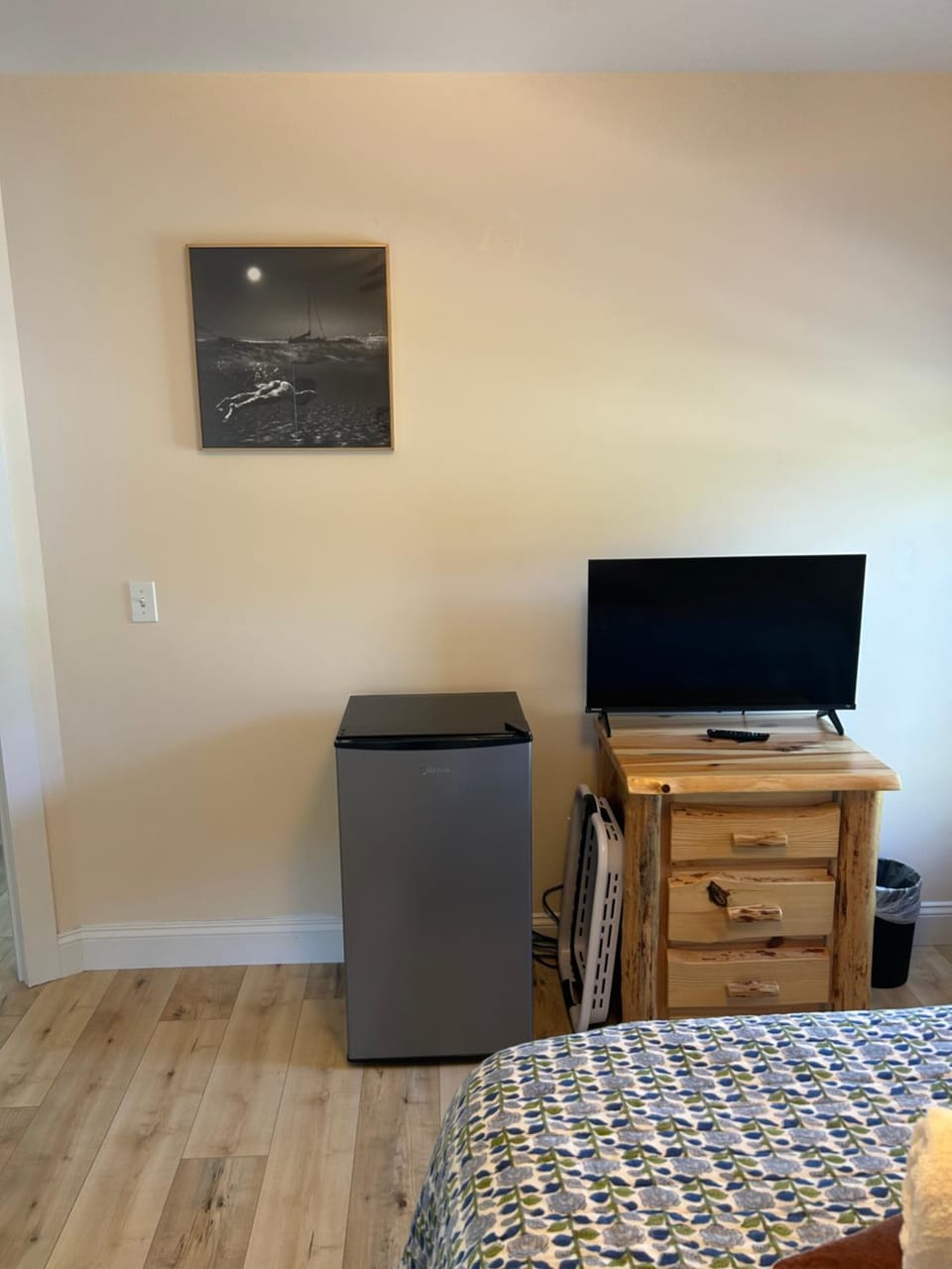 Roberts Lake House Room# 2 Vacation rental in Colchester