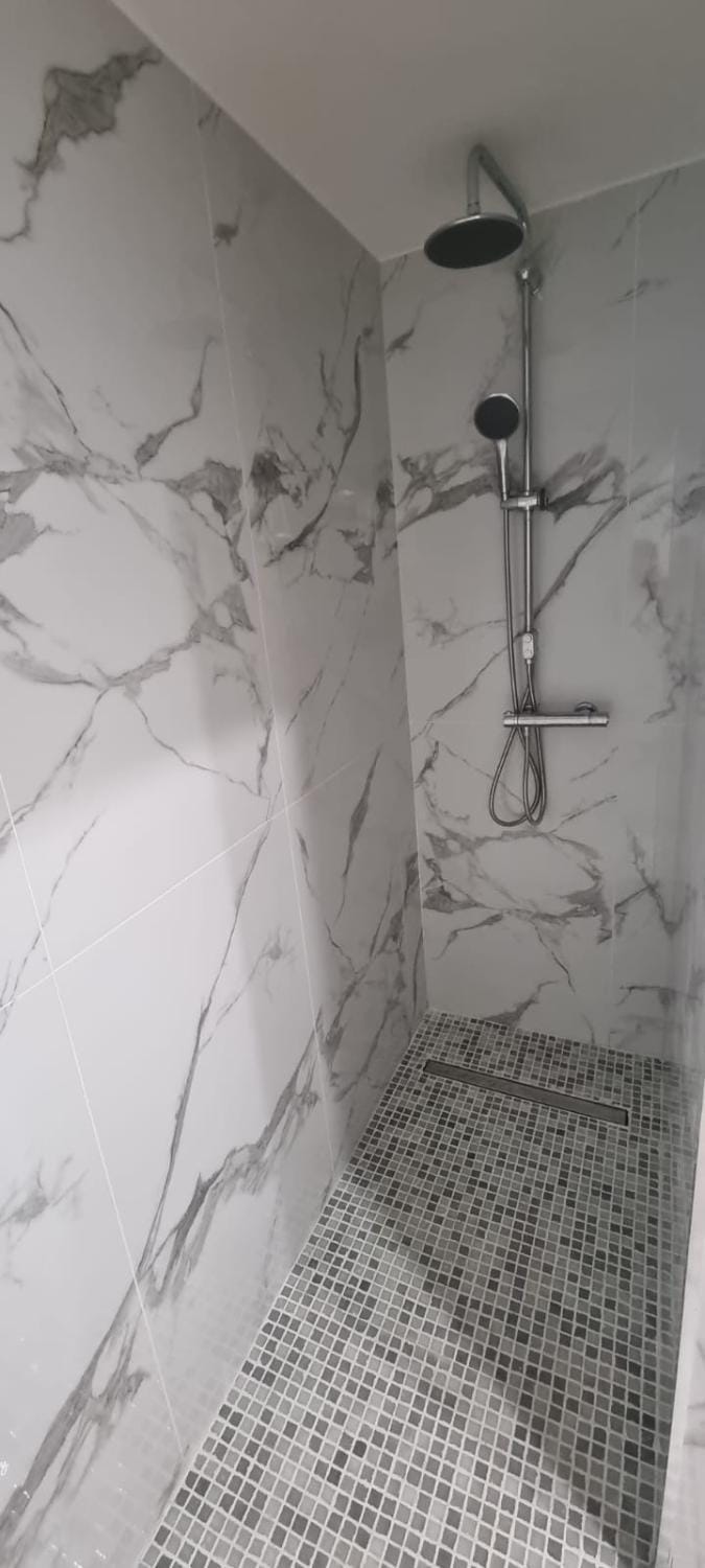 Shower, Bathroom