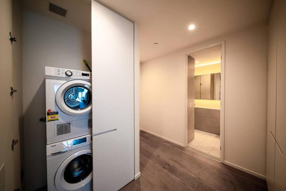 3Bbr Apt with Fantastic CBD View TF7507New Apartment in Southbank