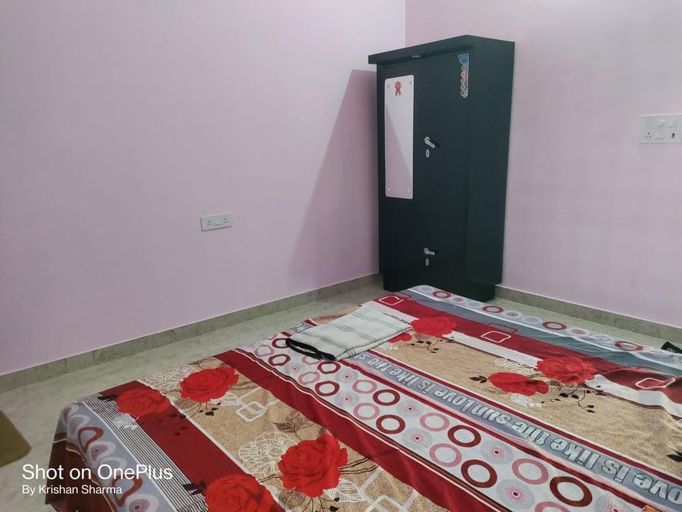 Bed, Bedroom, wardrobe