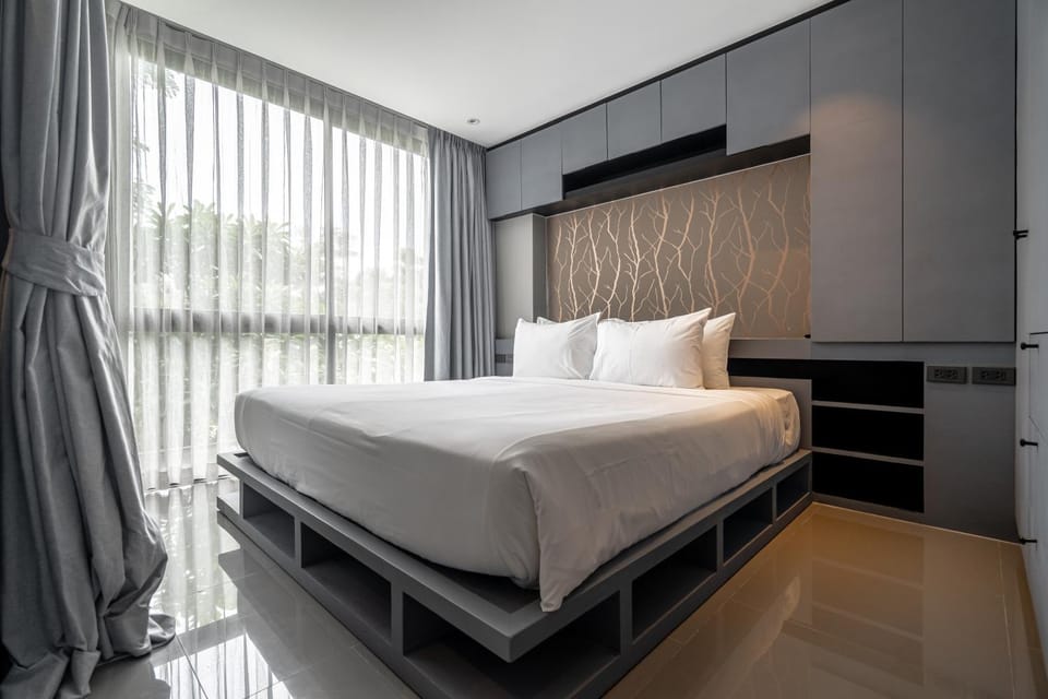 Bed, Other, Bedroom