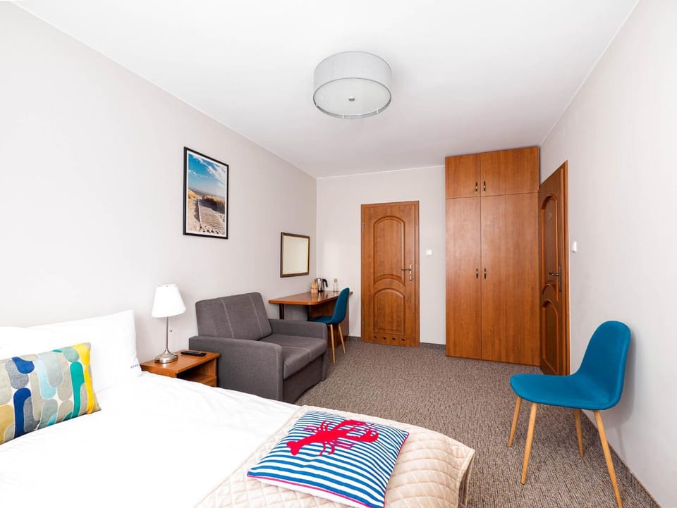 Other, Decorative detail, Seating area, Bedroom, Area and facilities