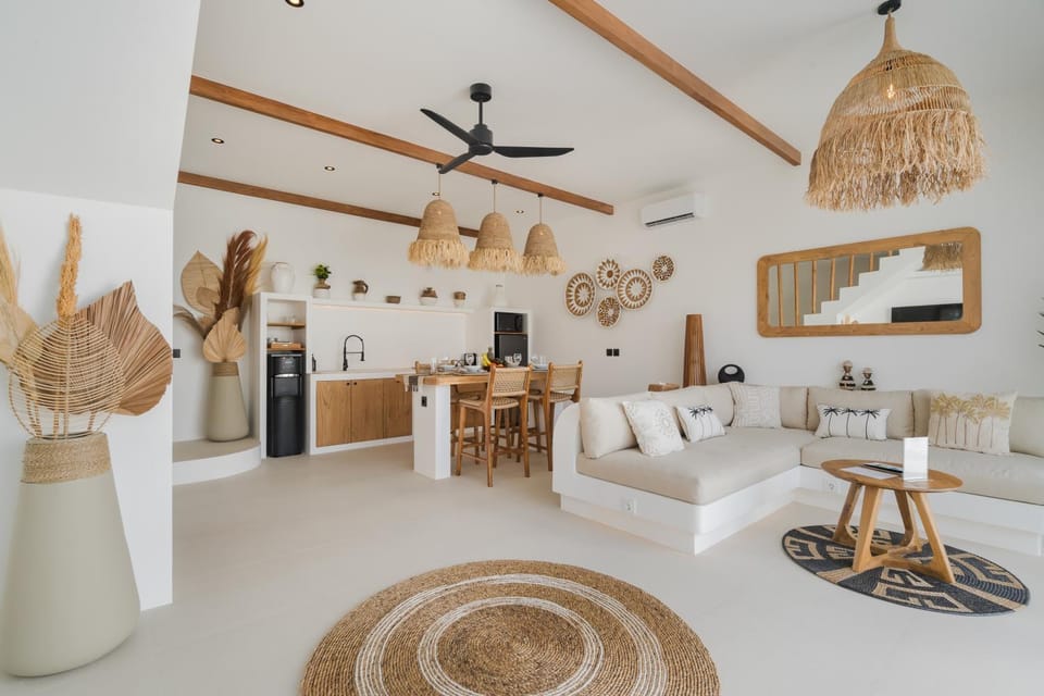 Property building, Coffee/tea facilities, View (from property/room), Kitchen or kitchenette, Living room, Seating area, Dining area