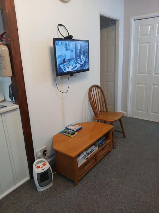 Shed No 9 Apartment in Seaton