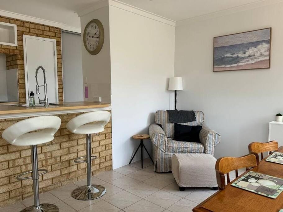 Welcome to Jim's Place! House in Joondalup