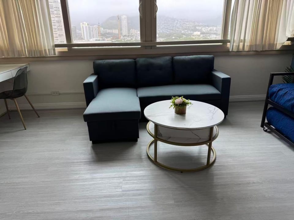 Stylish 1BR Waikiki Condo Near Beach Apartment in Honolulu