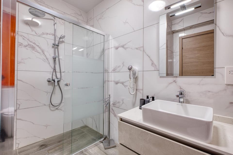 Luxury Central Malta Apartment Brand New by SF Homes Apartment in Malta
